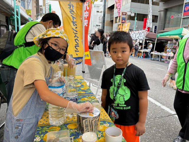 １０月６日　八千代市のお祭りでのレモネードスタンド参加